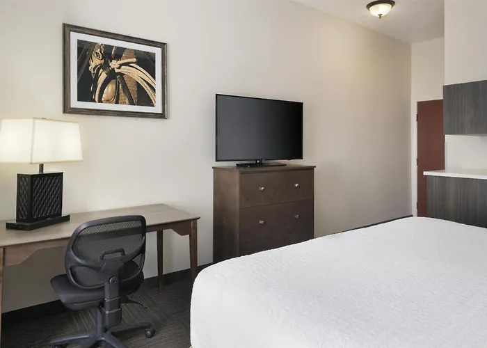 Hotel Western Frontier 3*
